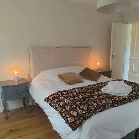 Сasa de vacaciones Grande Maison 14 Personnes Au Calme Entre Bordeaux Et Blaye *