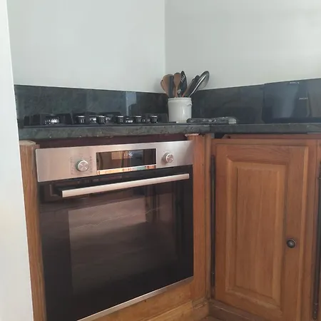 Grande Maison 14 Personnes Au Calme Entre Bordeaux Et Blaye Сasa de vacaciones *